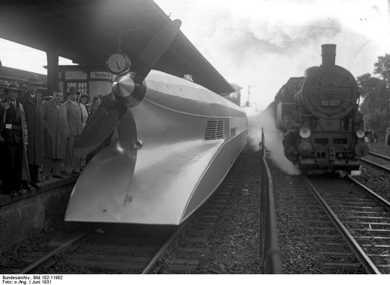 Photo of Kruckenberg Rail Zeppelin Prototype